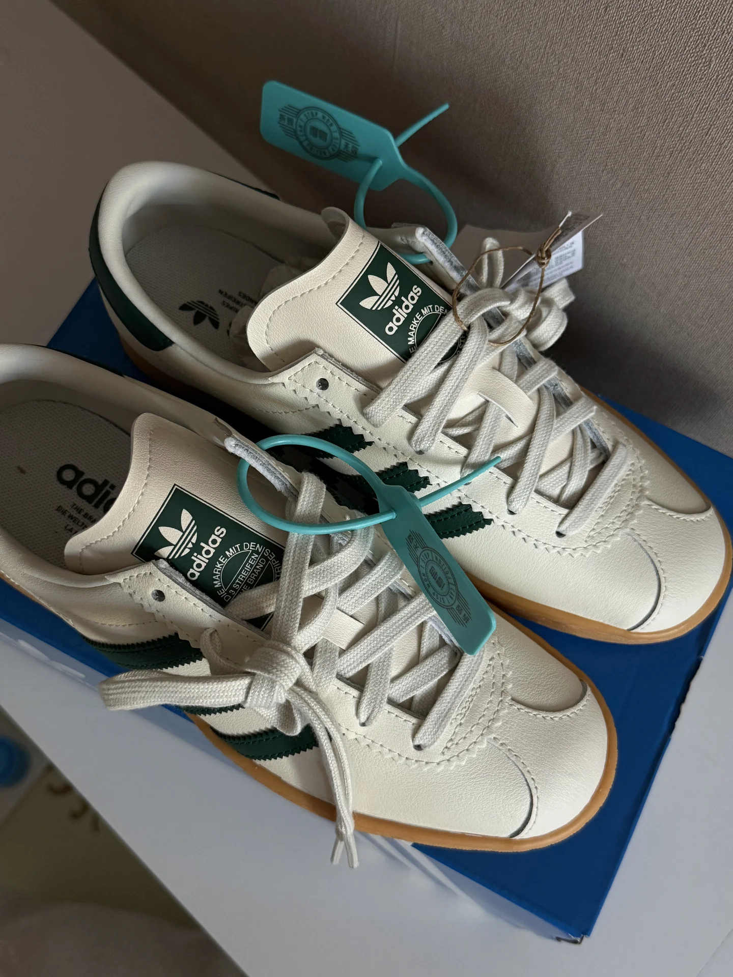 Кроссовки adidas Originals Stadt 23,5 см 37-38 р - изображение 1