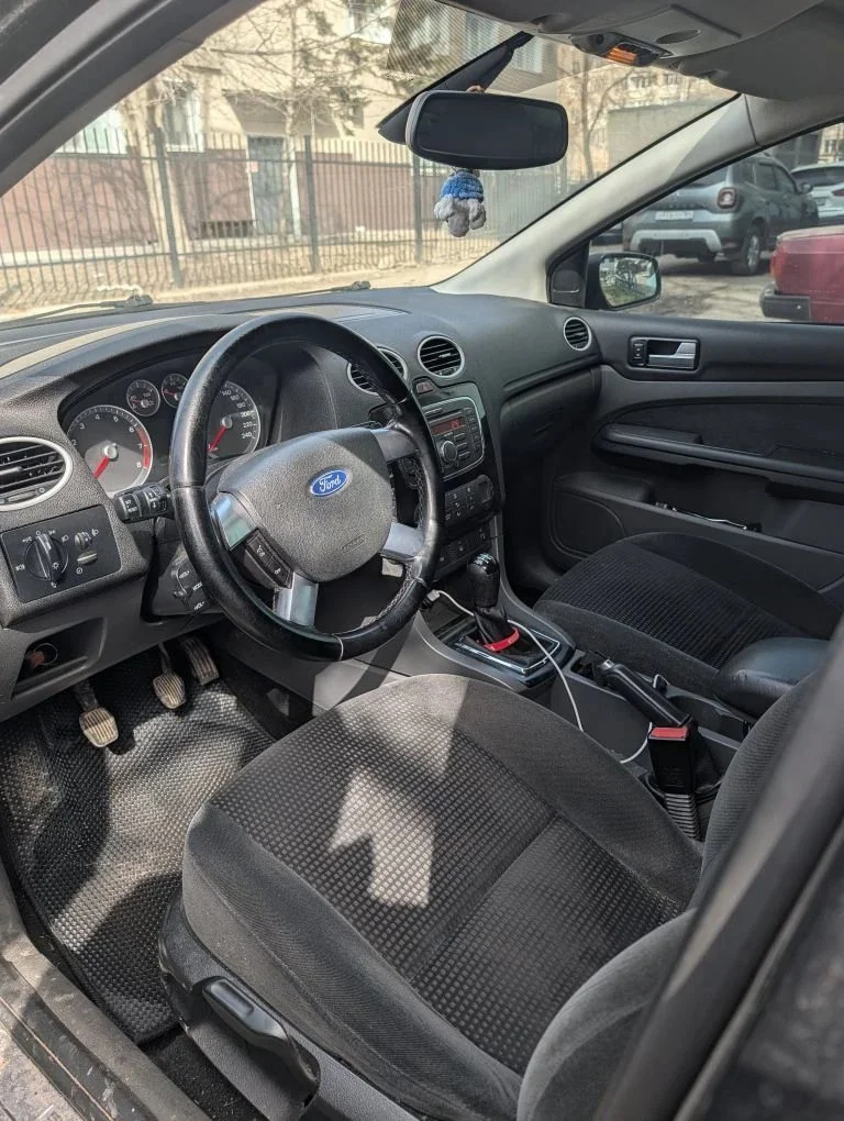 Ford Focus 1.6 MT, 2006, 300 073 км - миниатюра 5