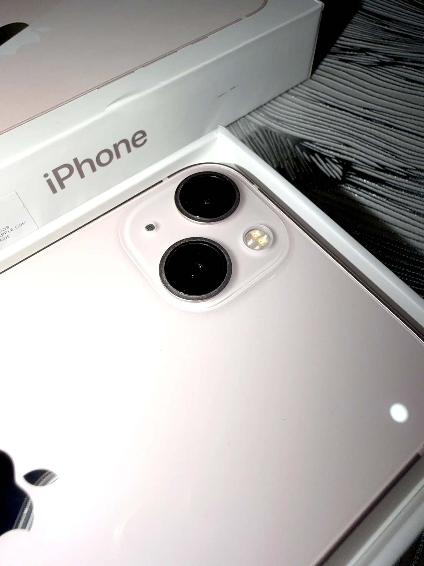 iPhone 13 128Gb Pink - миниатюра 3