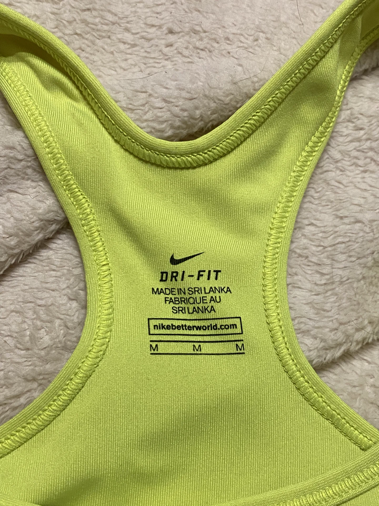 Спортивный топ nike - миниатюра 3