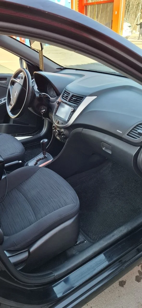 Hyundai Solaris - миниатюра 6