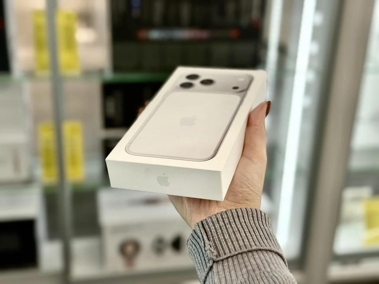 Iphone 17 Pro Max 256Gb - миниатюра 3