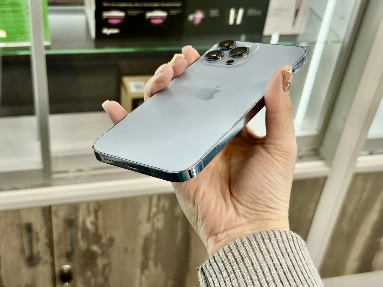 iPhone 13 Pro Max 128Gb - миниатюра 3