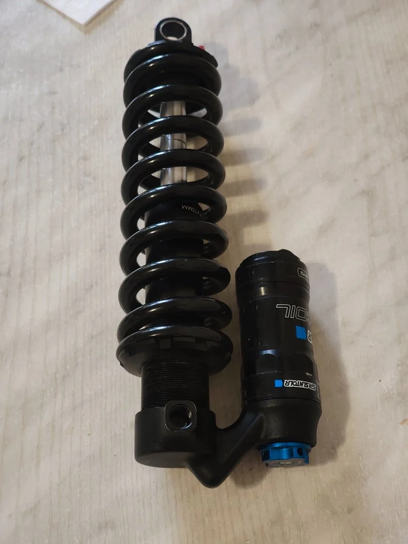 Задний амортизатор SR Suntour Voro 225x75 2023 - миниатюра 3