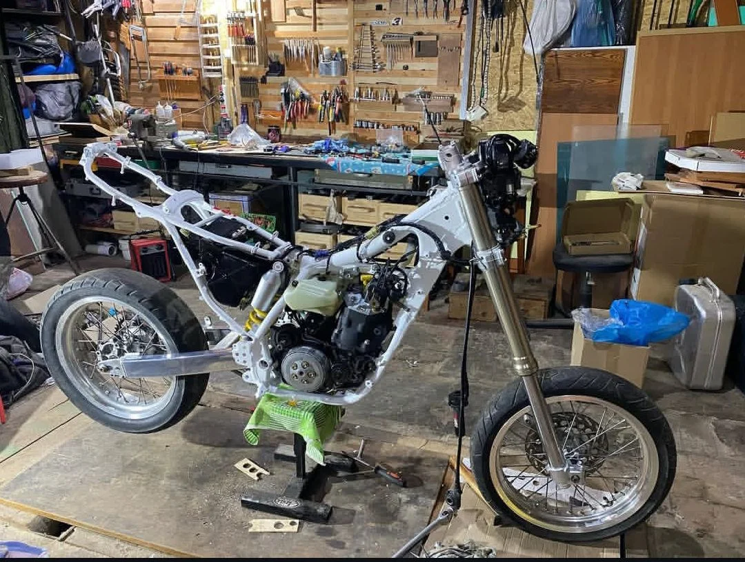 Honda CRM250R - миниатюра 18