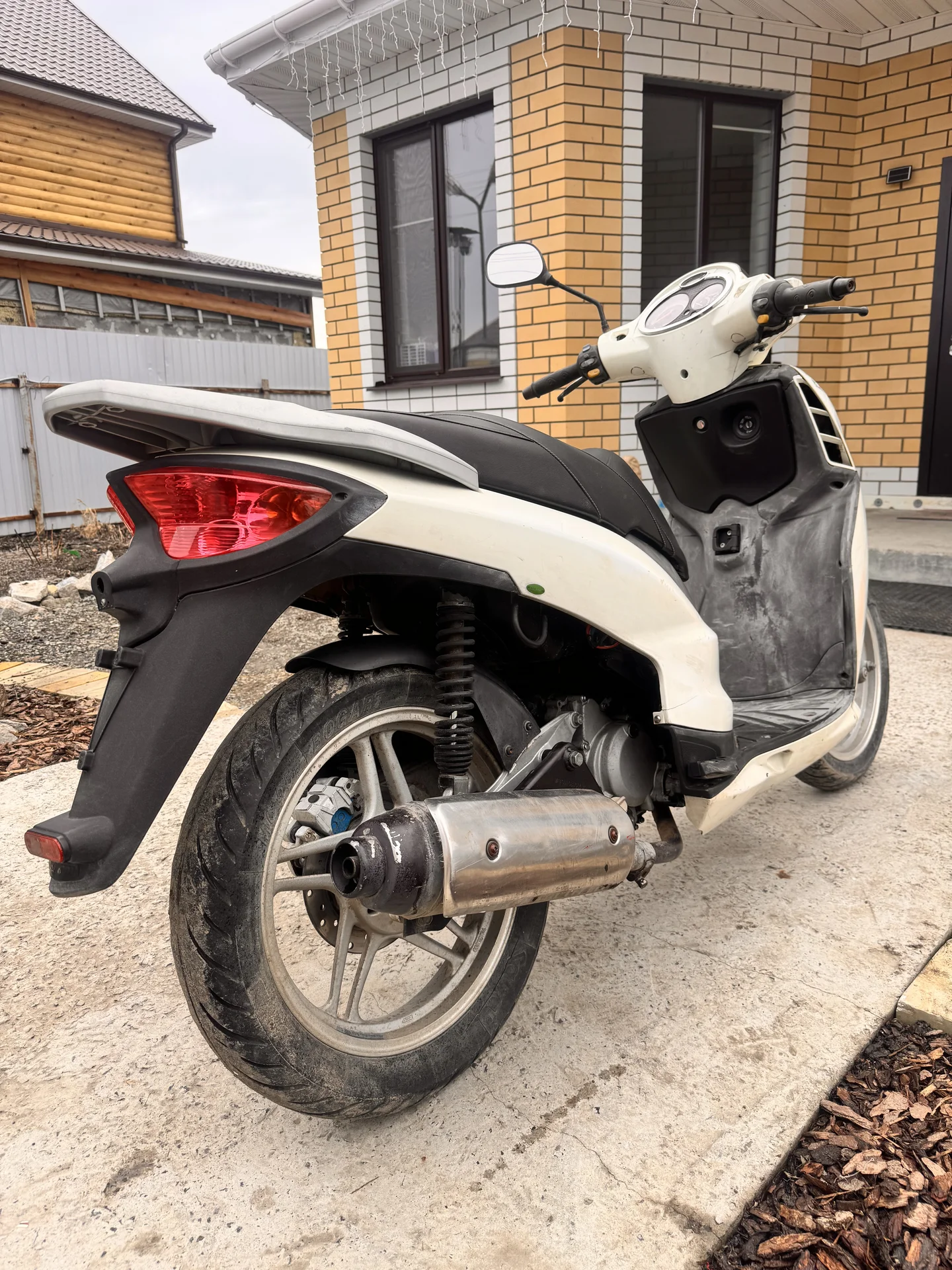 Скутер Ducati Malaguti Centro - миниатюра 4