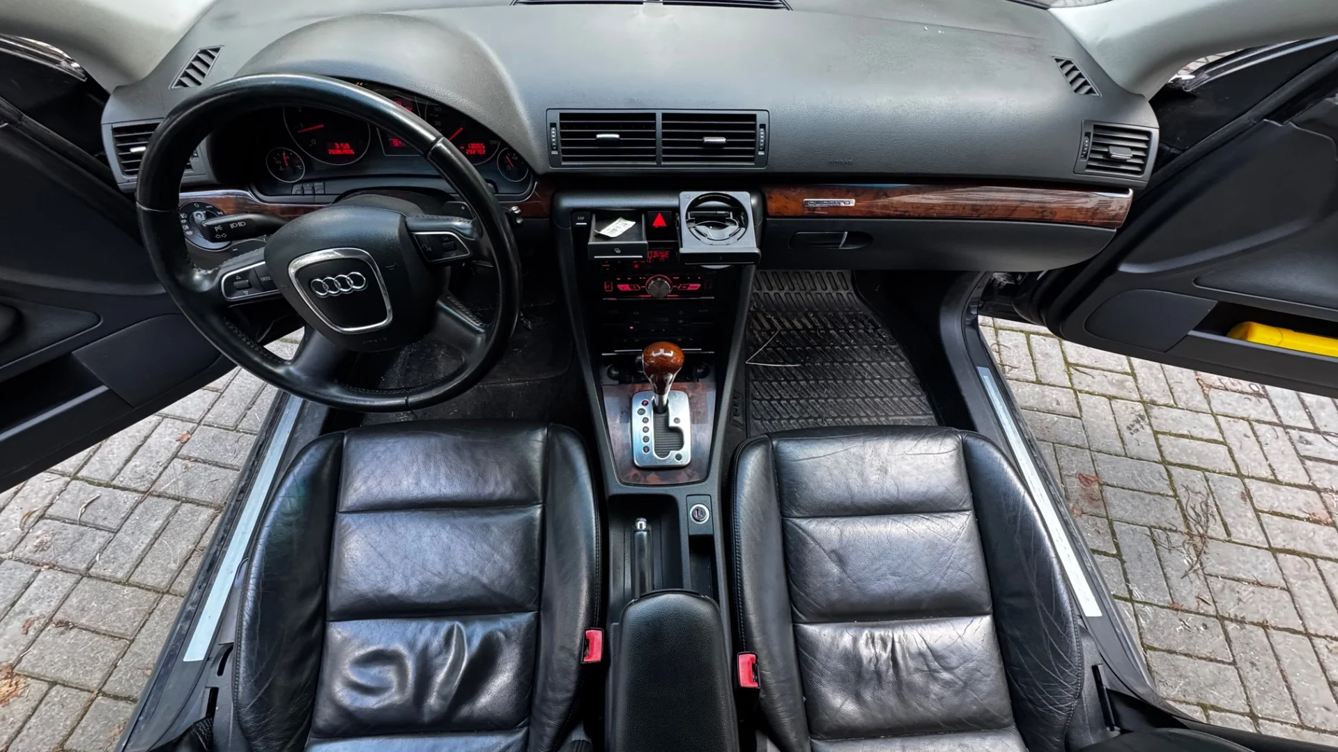 Audi A4 2.0 AT, 2007, 300 000 км - миниатюра 10