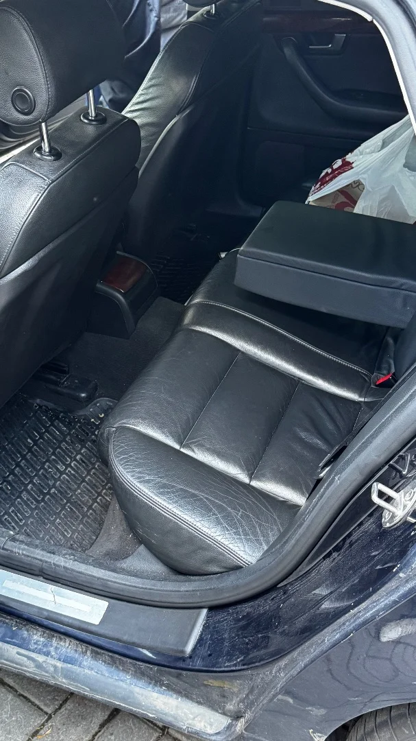 Audi A4 2.0 AT, 2007, 300 000 км - миниатюра 13