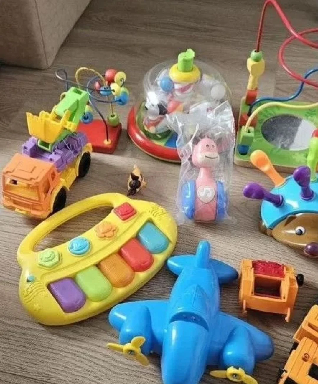 Игрушки пакетом 10+ штук самых разных - миниатюра 2