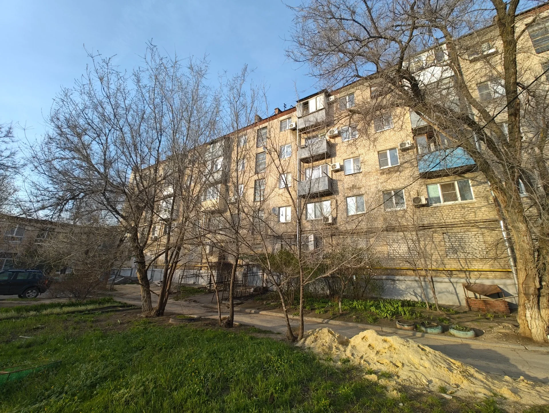 Сдаю трёхкомнатную квартиру в Дзержинском районе города - миниатюра 24