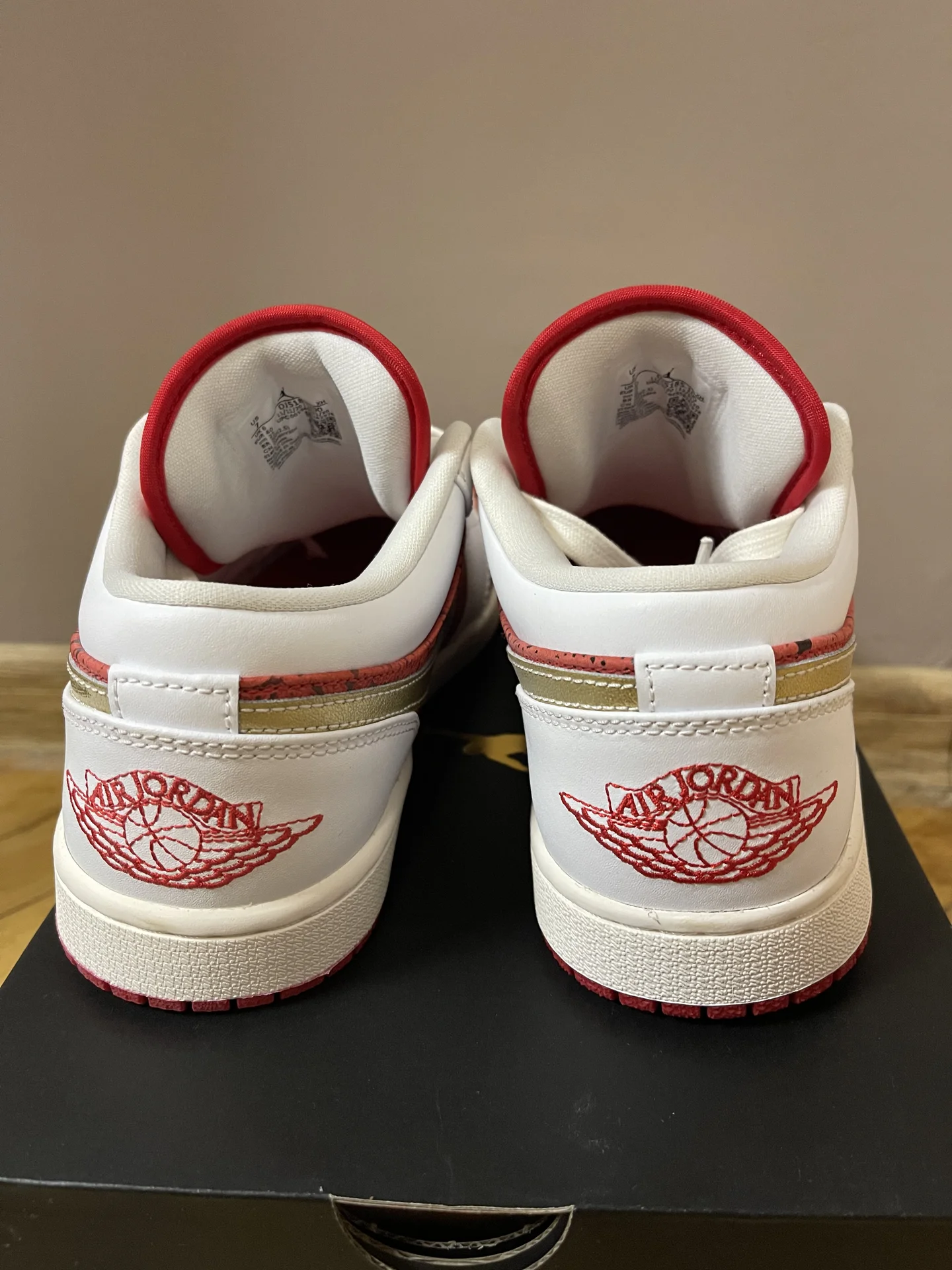 Кроссовки air jordan 1 low se spades - миниатюра 4