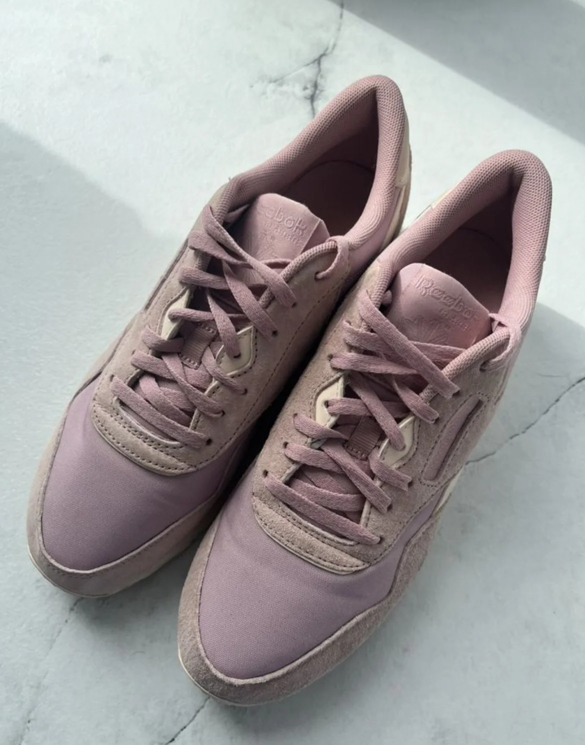 Кроссовки reebok classic 38,5 - миниатюра 2