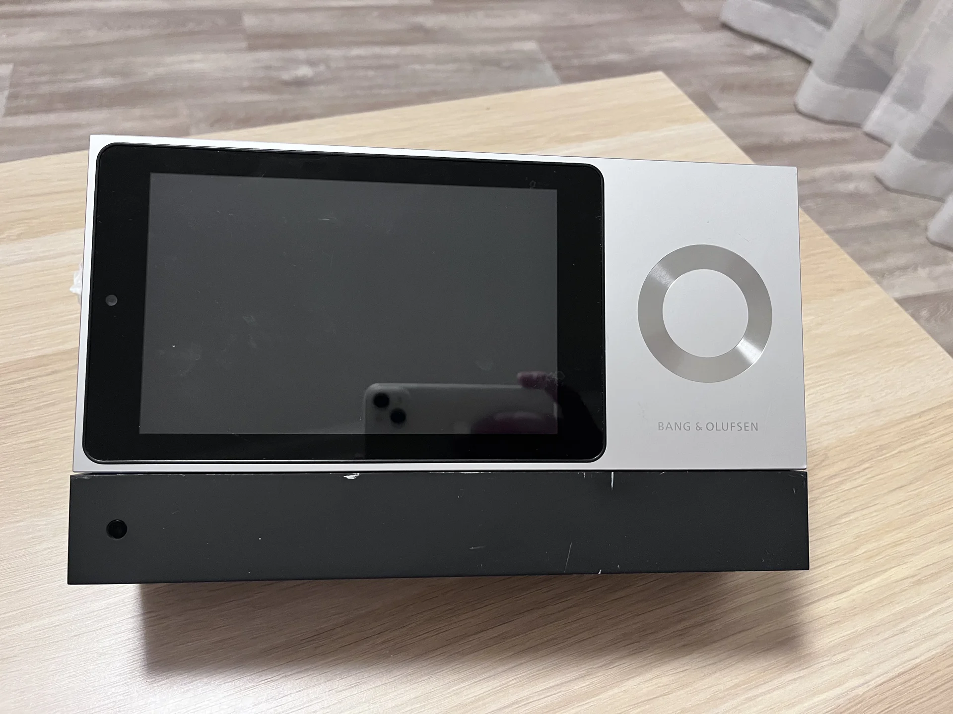 Bang & Olufsen BeoSound Moment - миниатюра 3