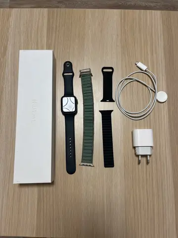 Apple Watch Series 7 (GPS) 45 mm