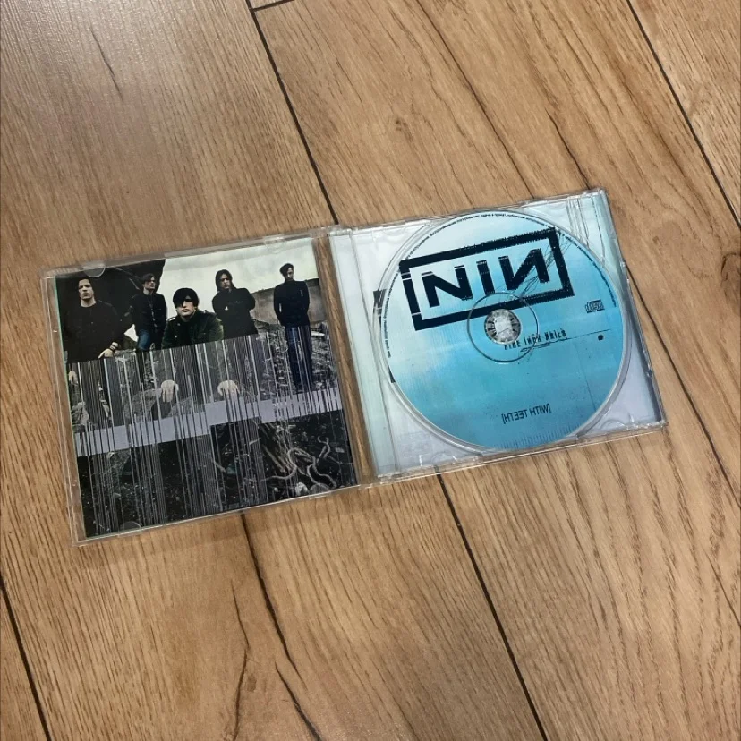 CD Диск Nine Inch Nails - With Teeth - миниатюра 2