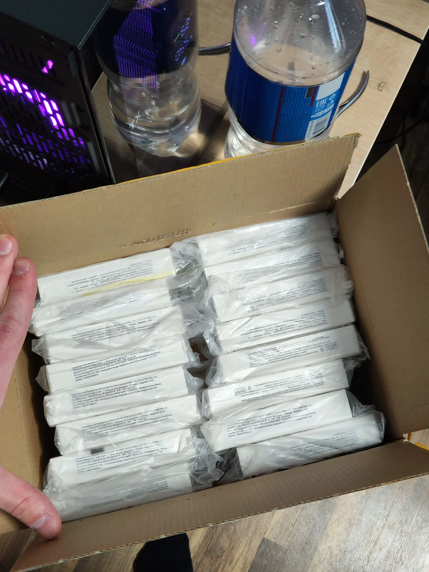 Apple magsafe battery pack 5000mah - миниатюра 4