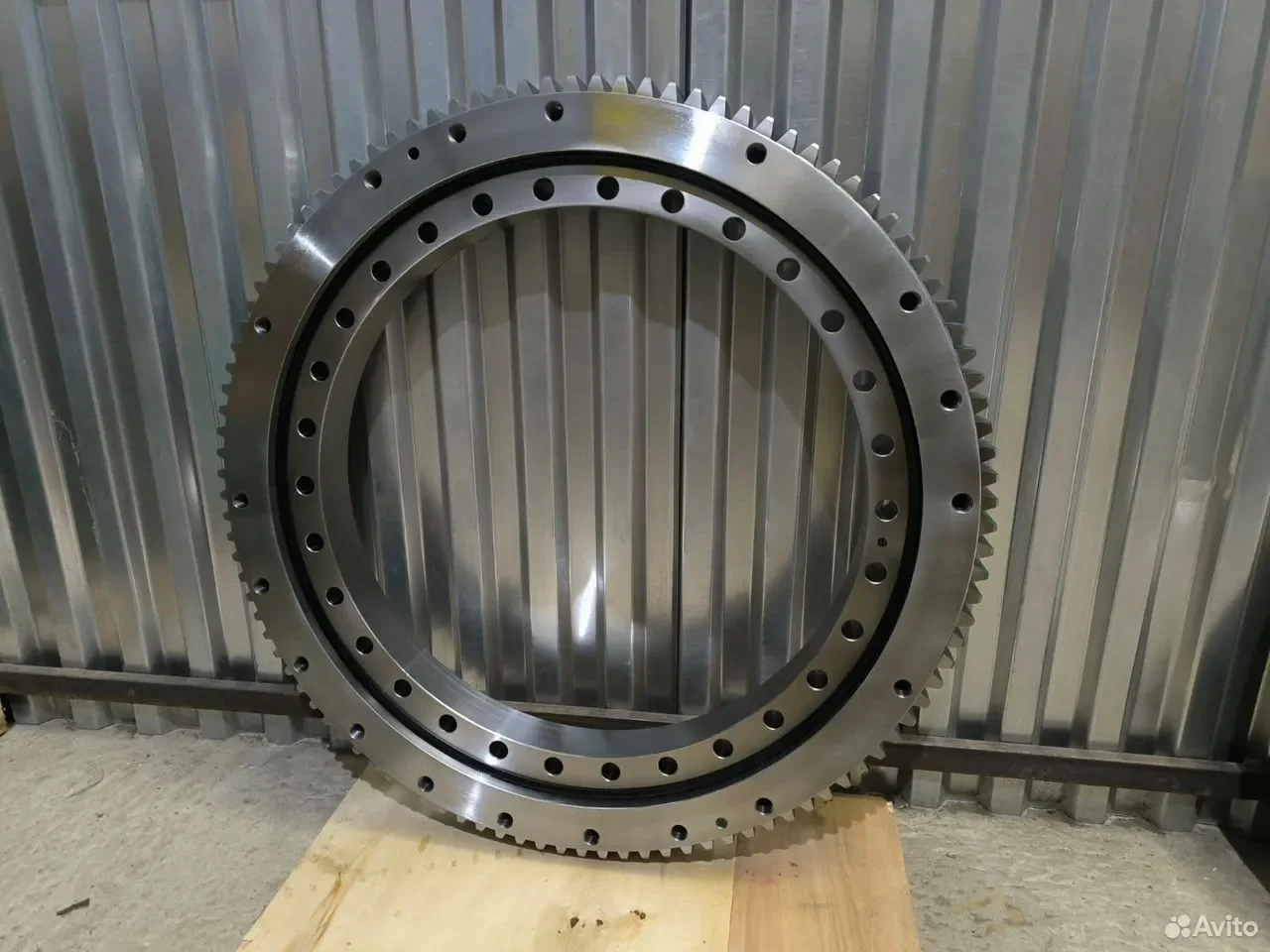 Опорно поворотный подшипник Dongyang SS2725 - миниатюра 2