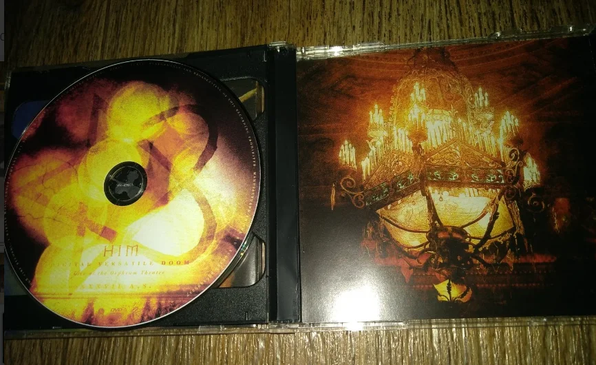 сд HIM - Digital Versatile Doom: Live At The Orpheum Theatre 2006 CD + DVD - миниатюра 4