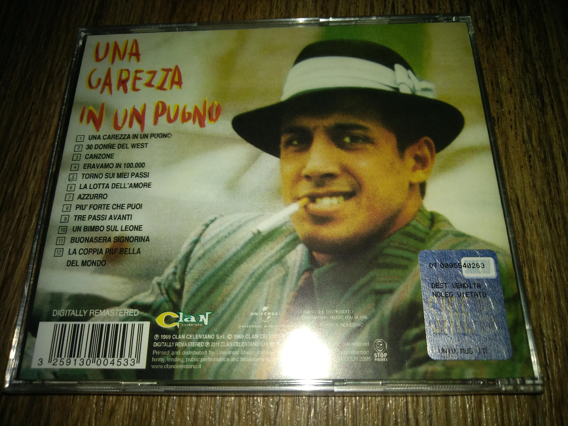 сд Adriano Celentano Azzurro / Una Carezza In Un Pugno ЕС фирменный запечатан - миниатюра 2