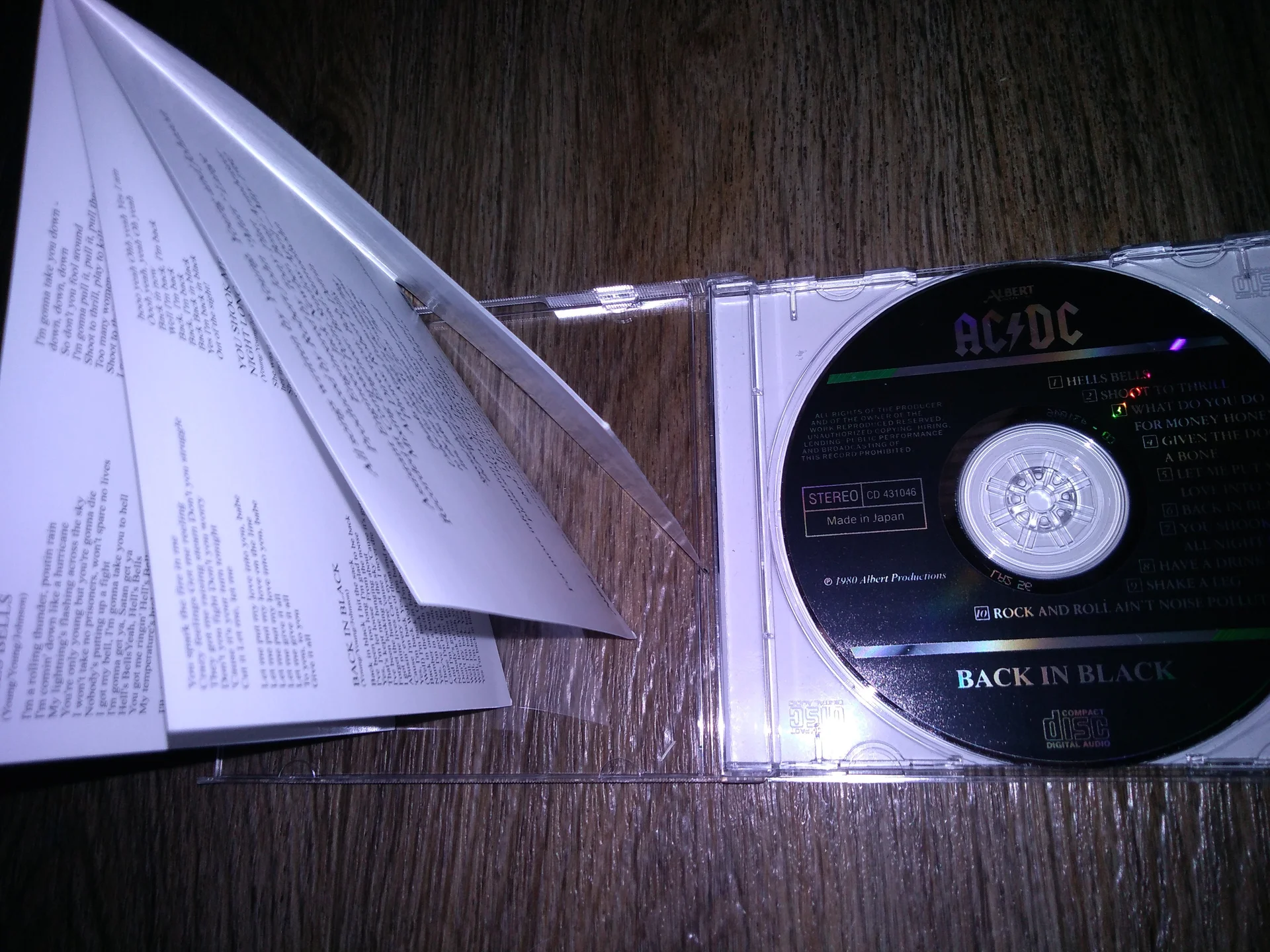 сд AC/DC Back In Black 1980 unofficial новый - миниатюра 3