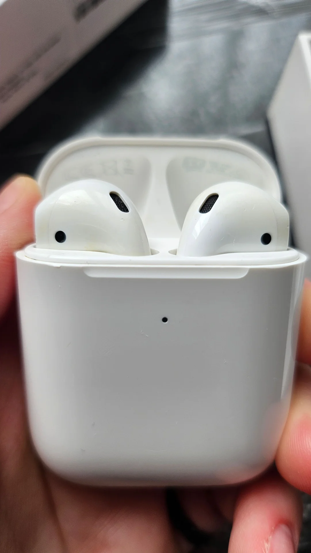 Наушники AirPods original - миниатюра 3