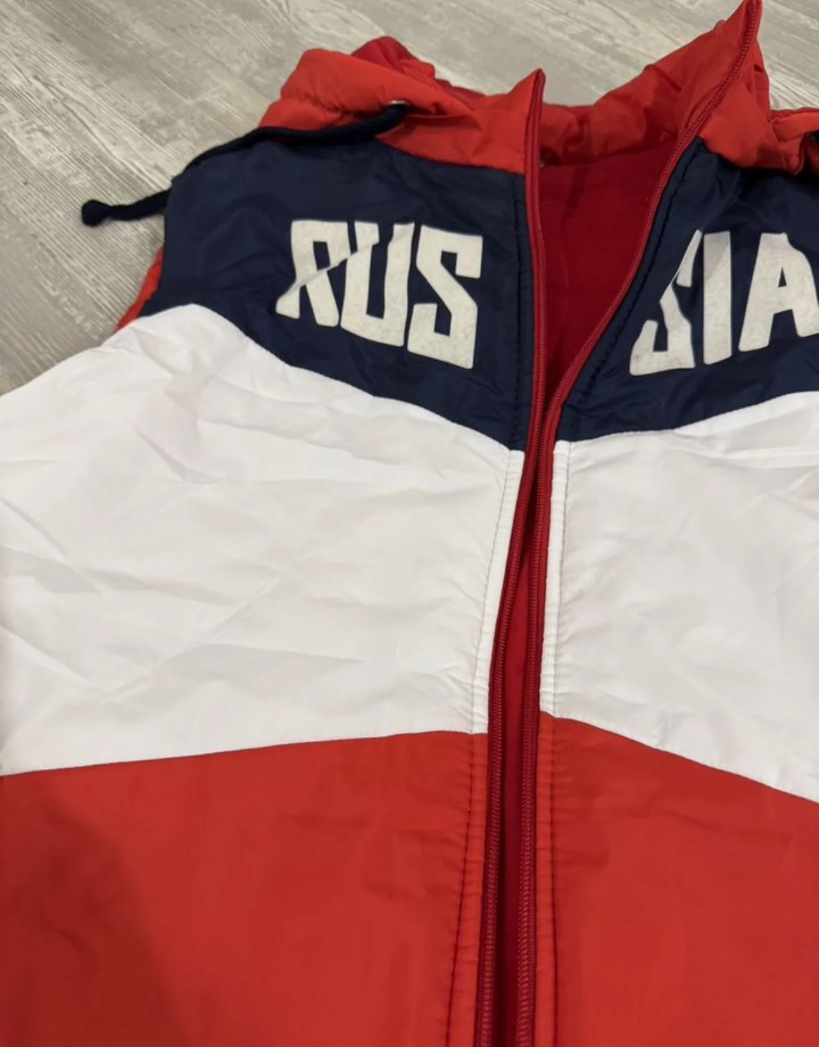 Жилетка Russia - миниатюра 2