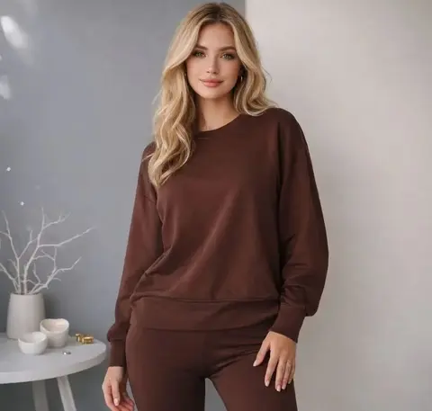 Костюм женский новый
Размер 48-50 XL