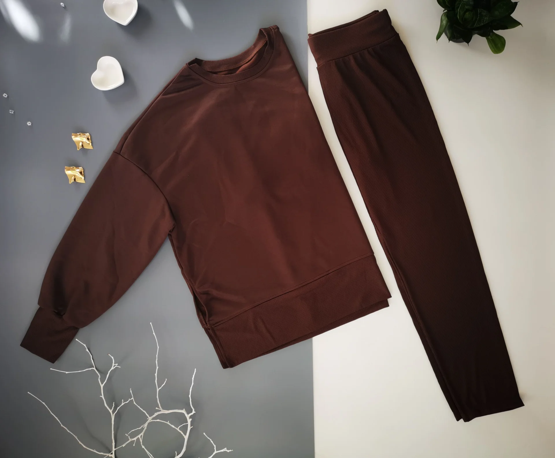 Костюм женский новый
Размер 48-50 XL - миниатюра 4