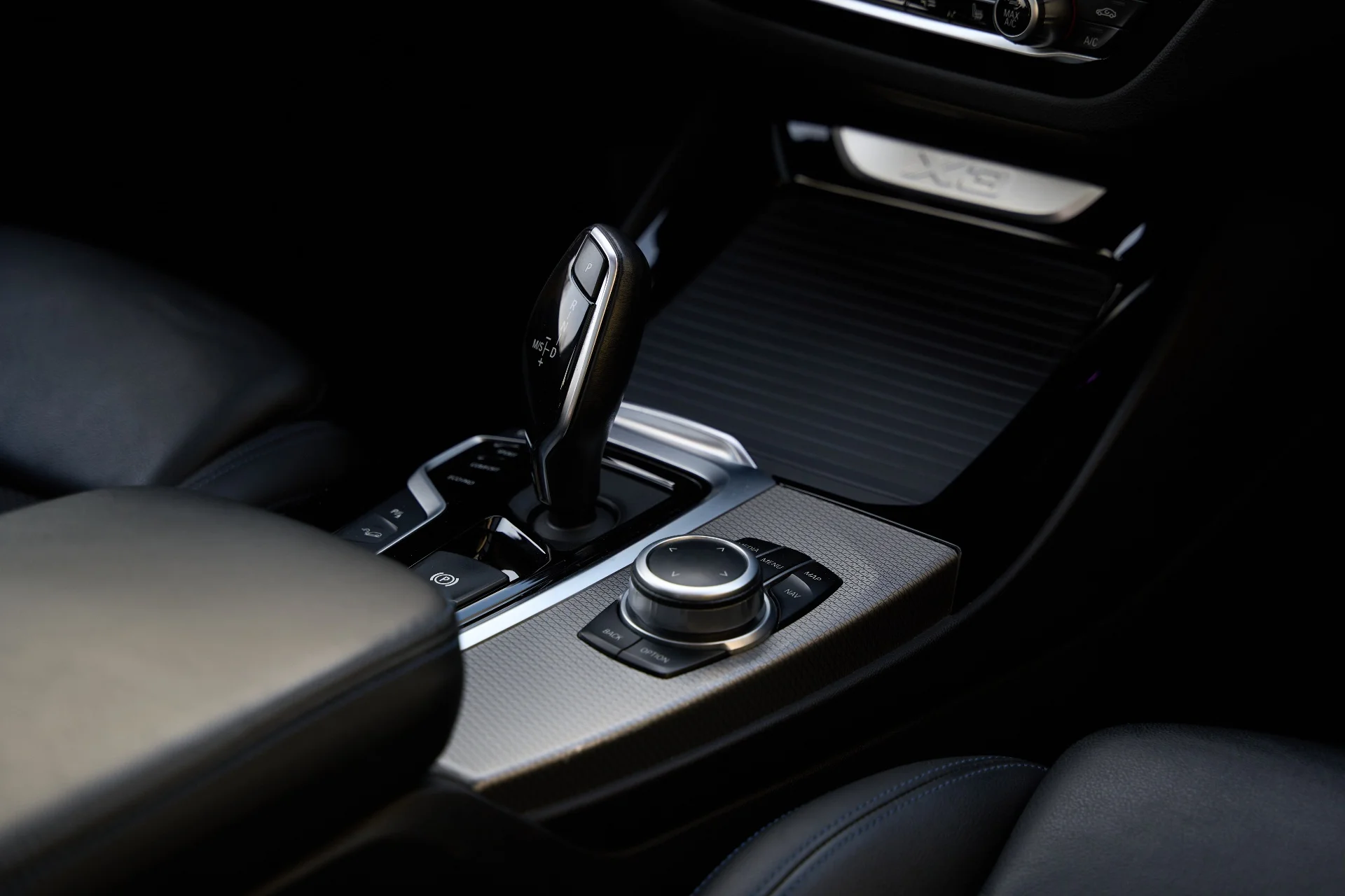 BMW X3 G01 (2019) 20d 2.0 xDrive Steptronic (190 л.с.) - миниатюра 33