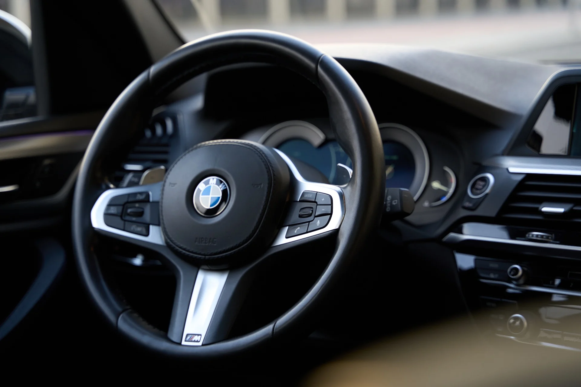 BMW X3 G01 (2019) 20d 2.0 xDrive Steptronic (190 л.с.) - миниатюра 40