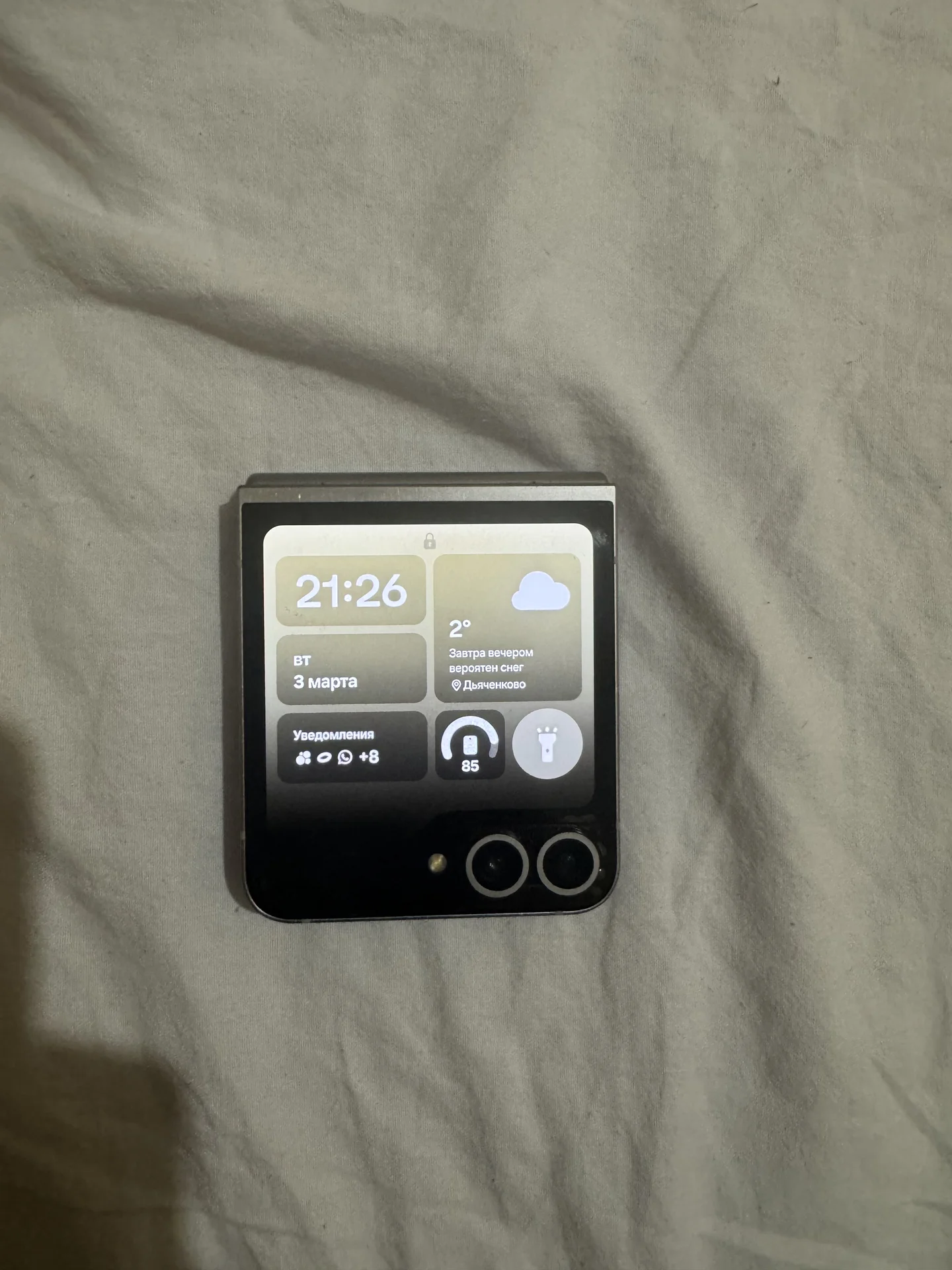 Samsung z flip 6 - миниатюра 3