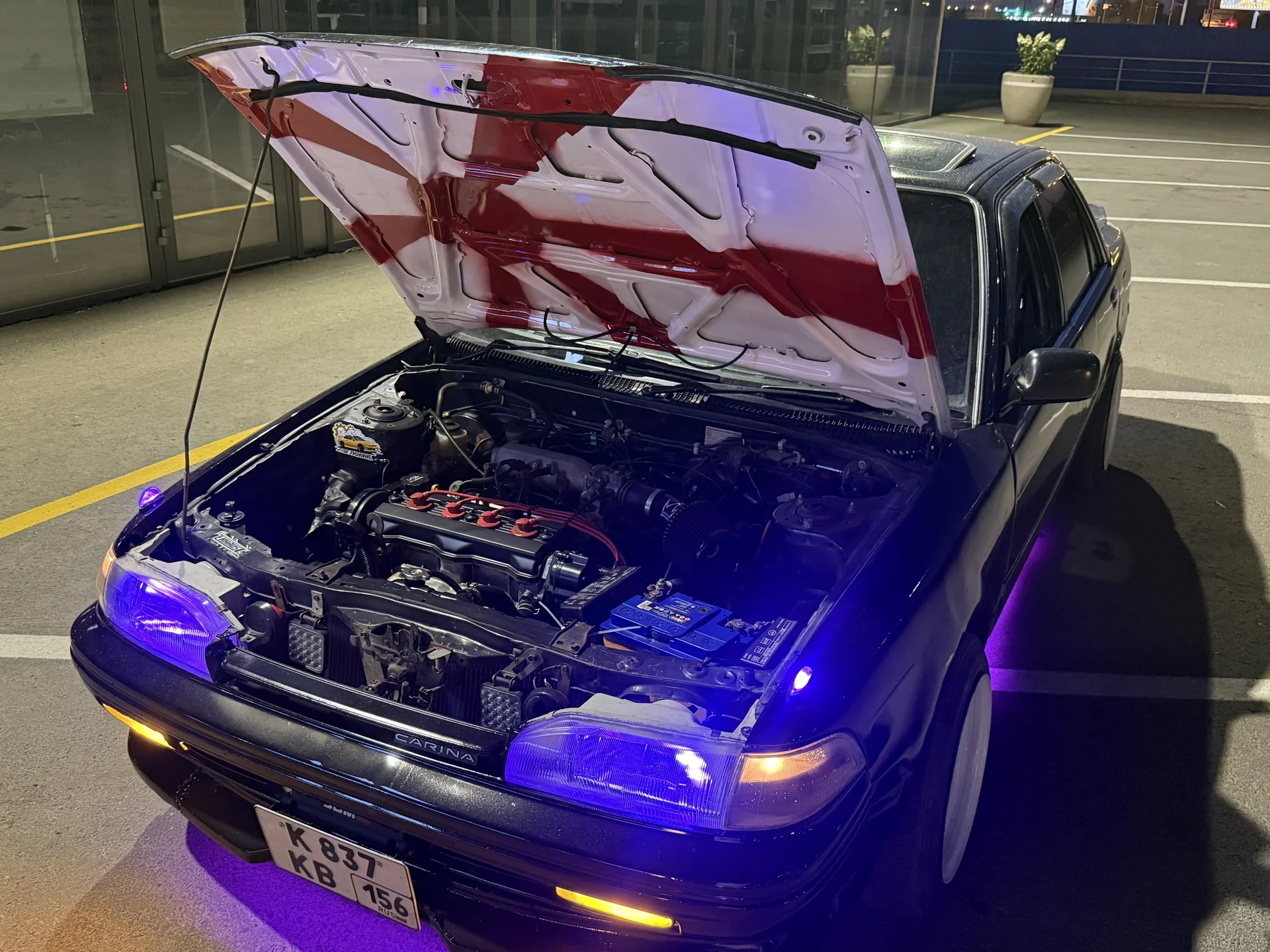 toyota carina - миниатюра 6