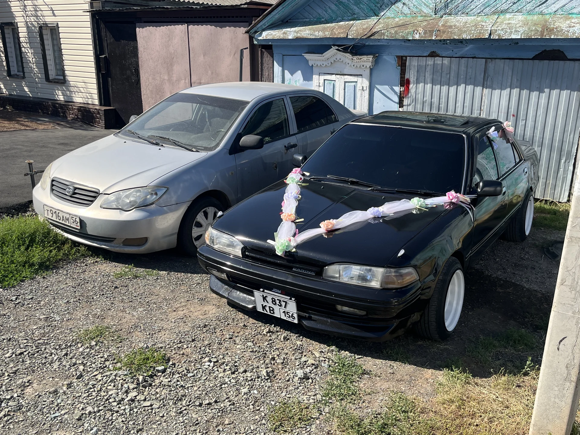 toyota carina - миниатюра 10
