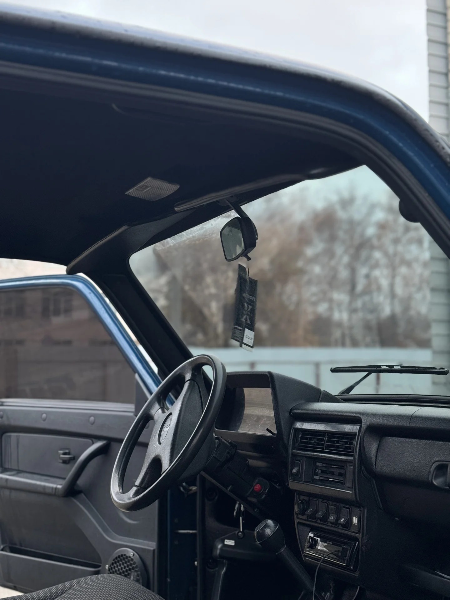 Lada Niva 4x4 - миниатюра 5