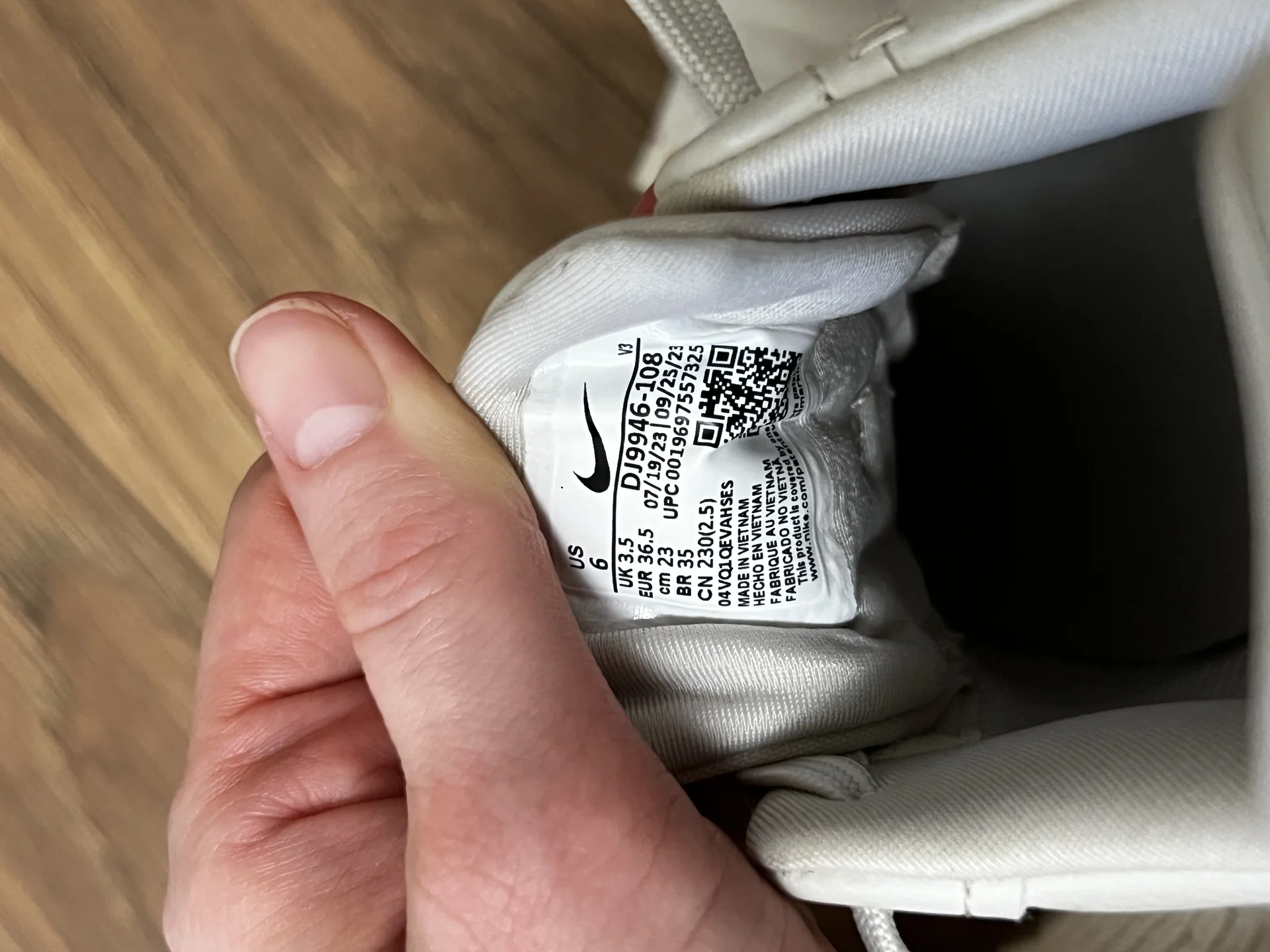 Кроссовки Nike - миниатюра 7