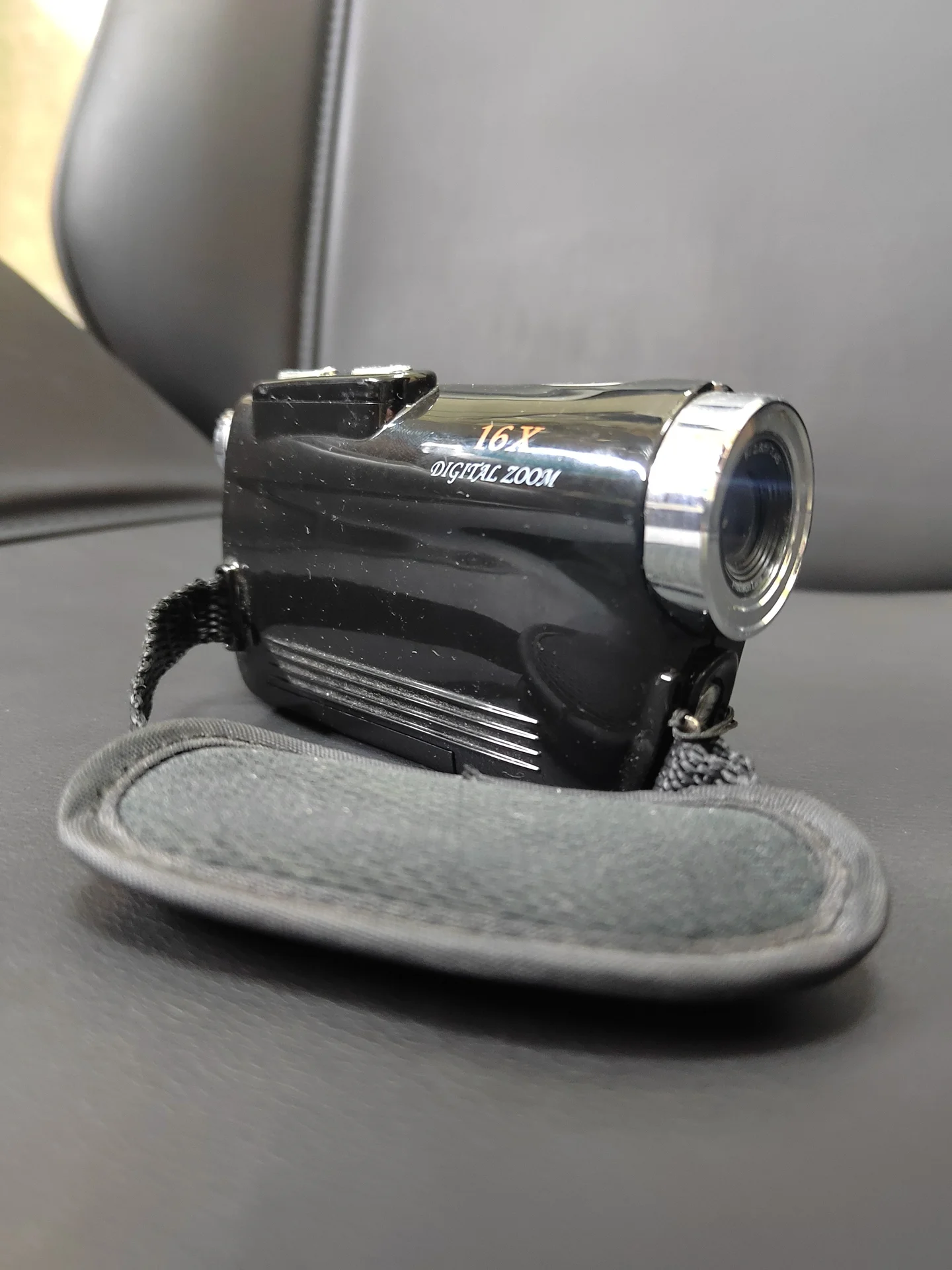 Видеокамера Sony HDR-XR110E - миниатюра 8