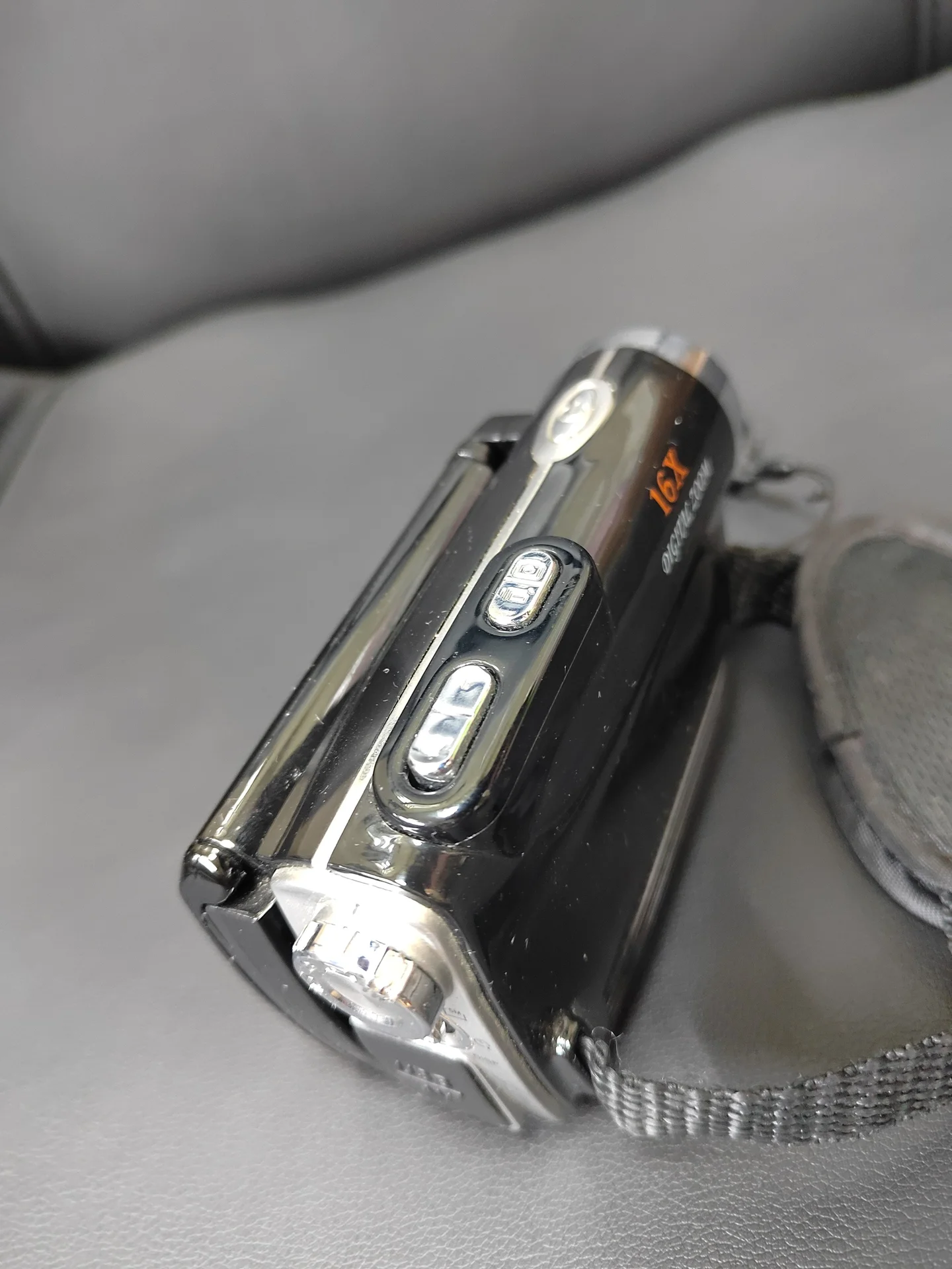 Видеокамера Sony HDR-XR110E - миниатюра 10