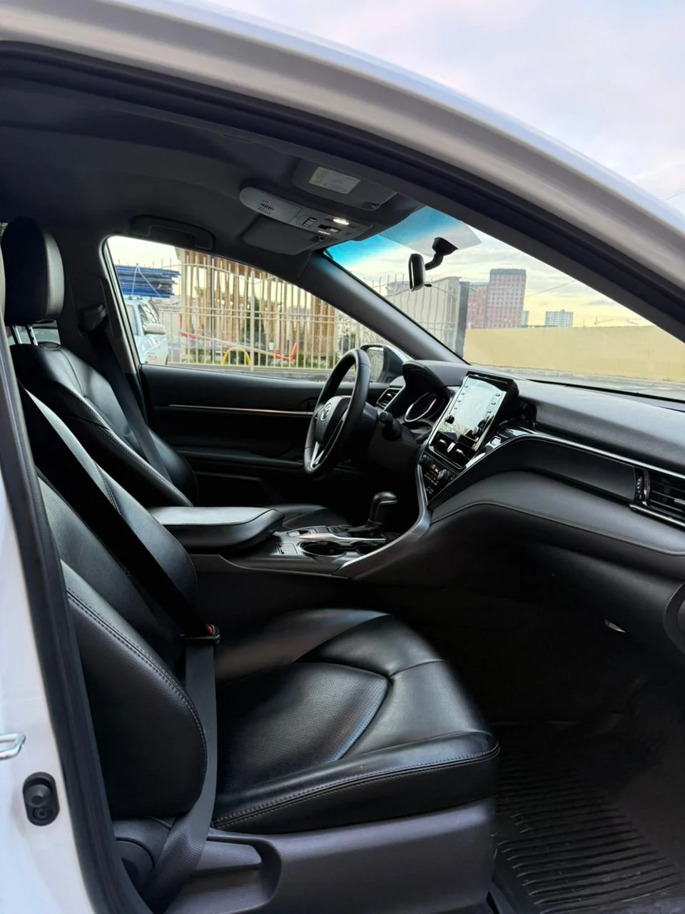 Продаю Toyota Camry 75 - миниатюра 9