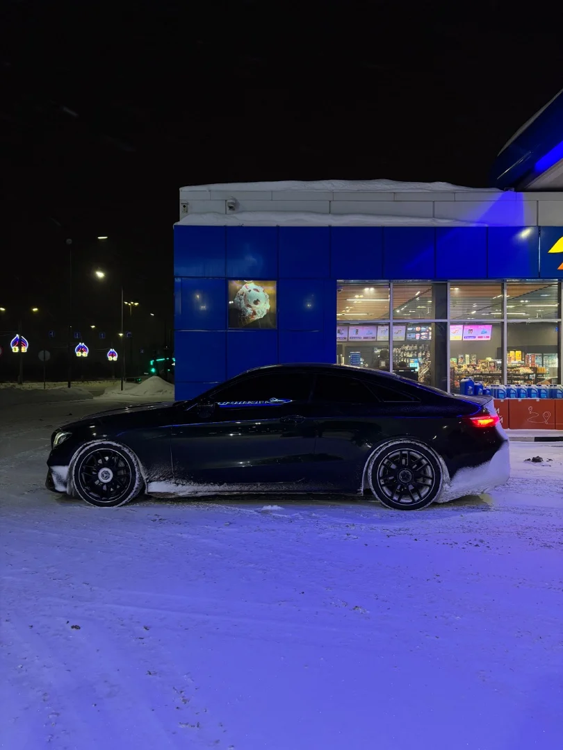 mercedes benz e-klasse w213 coupe - миниатюра 9