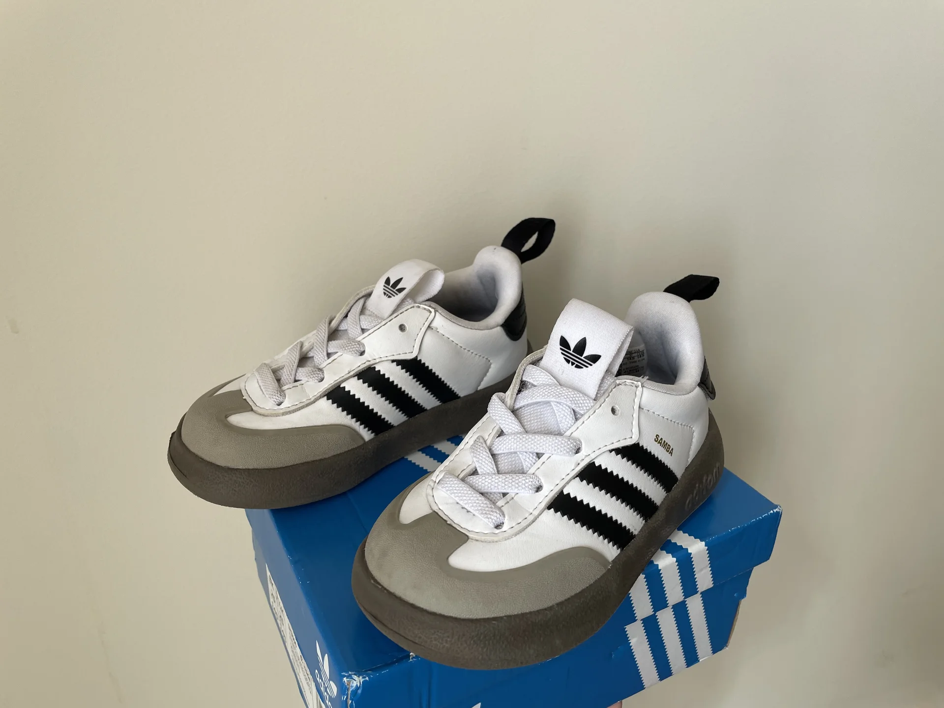 Кроссовки детские adidas adifom samba 360 Оригинал - изображение 1