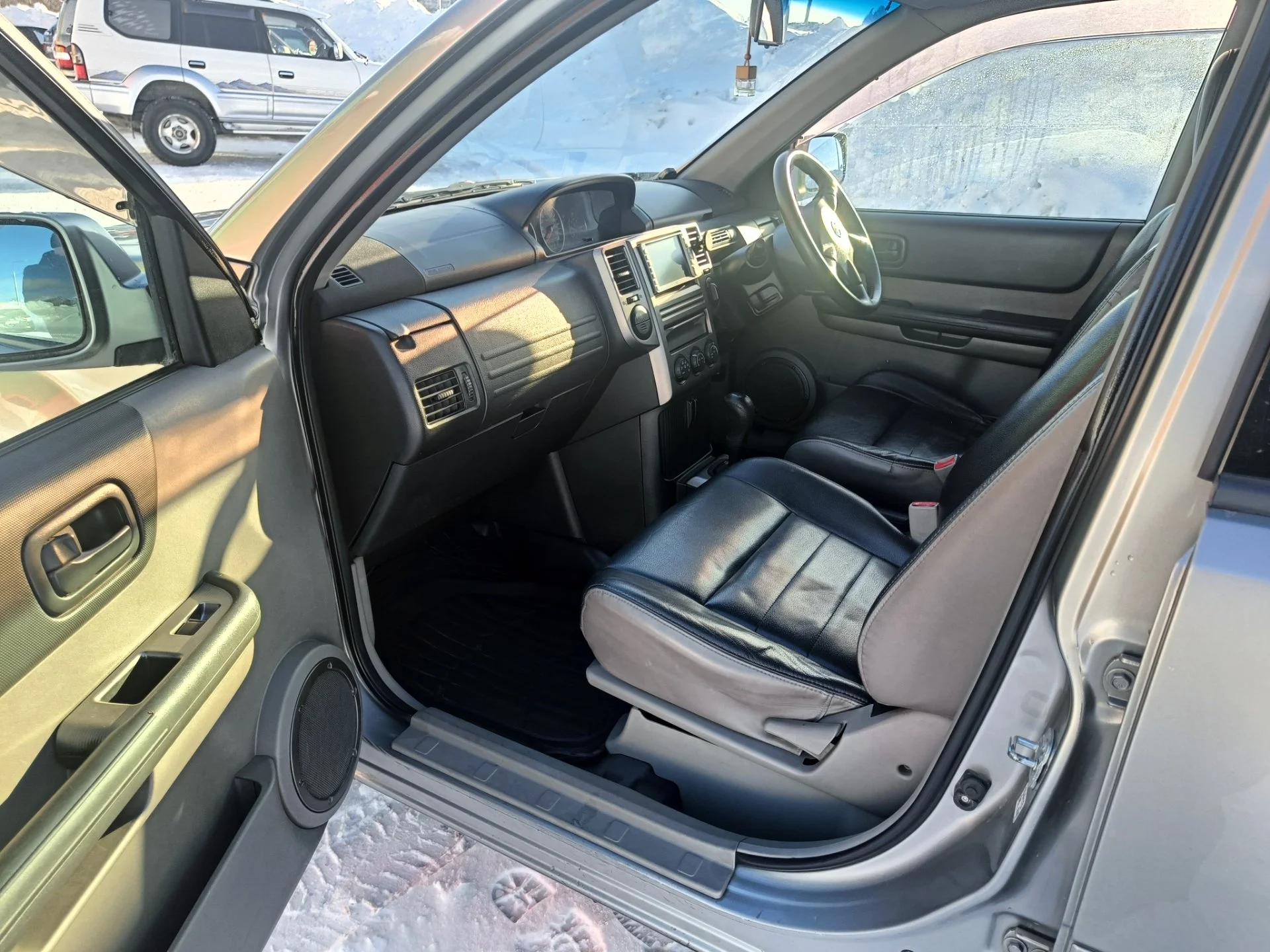 Nissan X-trail NT30 - миниатюра 11