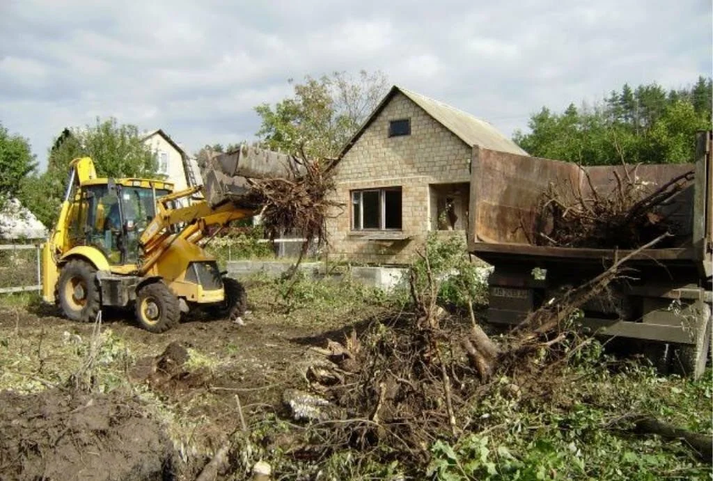Уборка жилых и не жилых Тере торий