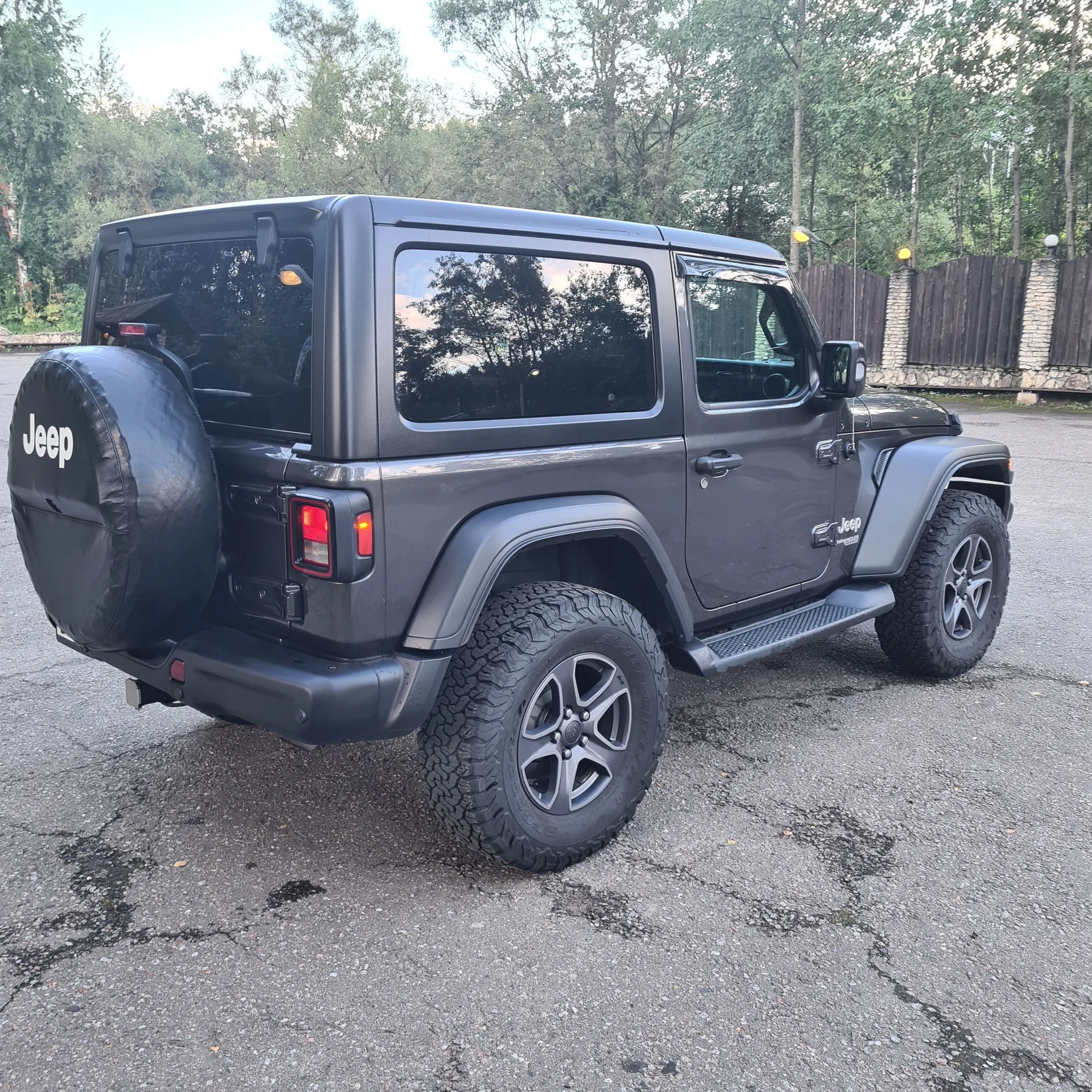 Jeep wrangler - миниатюра 2