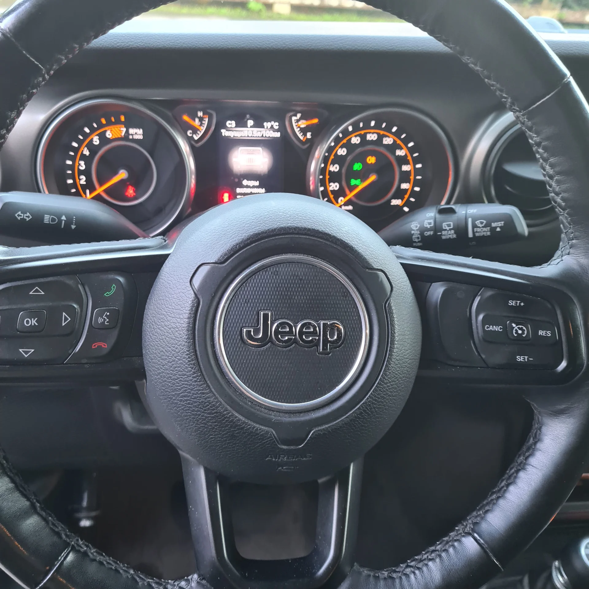 Jeep wrangler - миниатюра 3