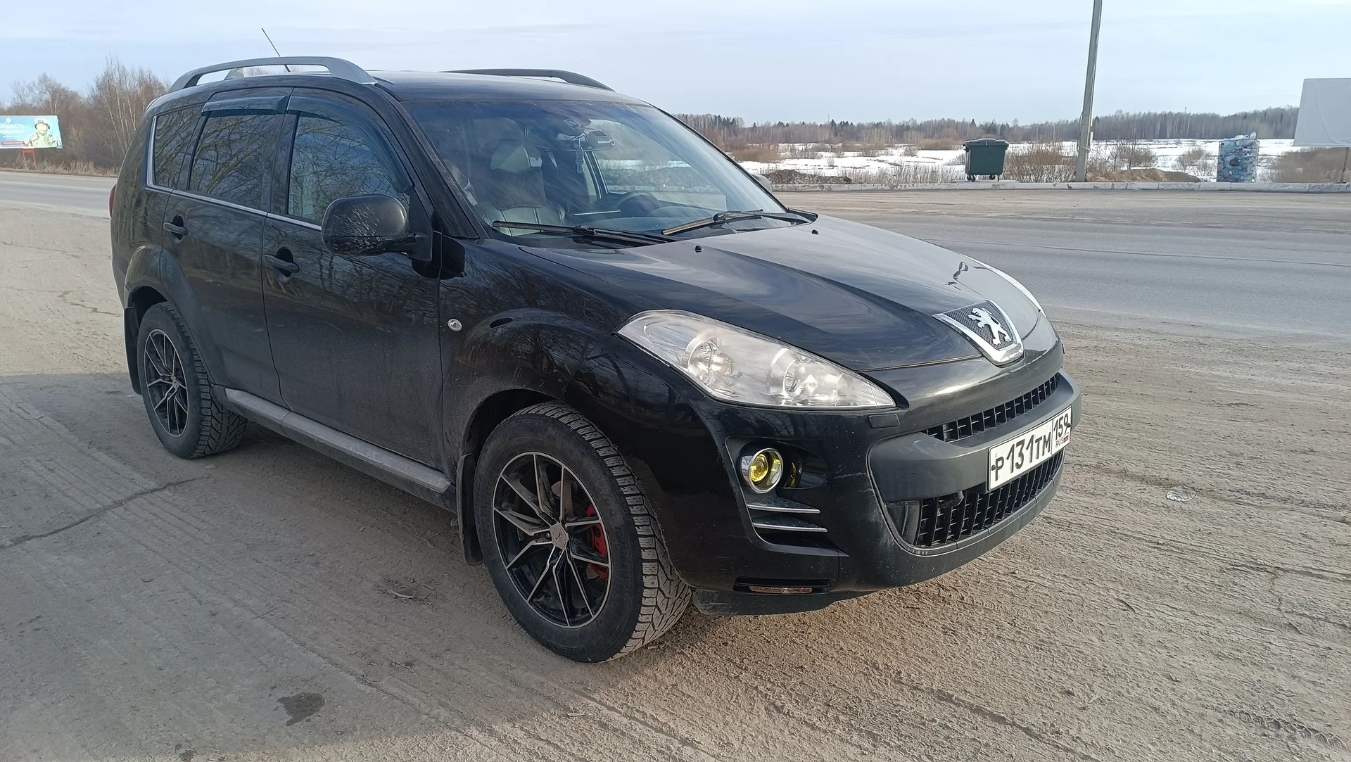 Peugeot 4007 - миниатюра 5