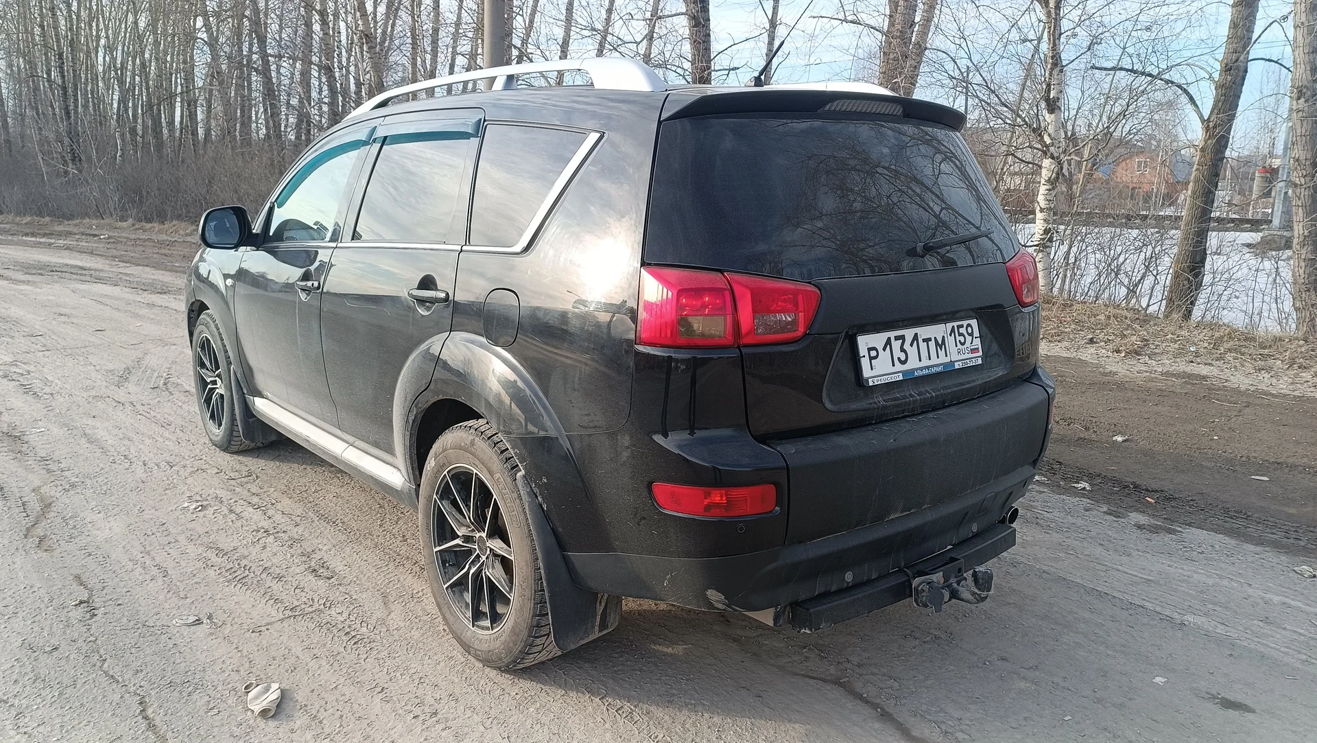 Peugeot 4007 - миниатюра 6