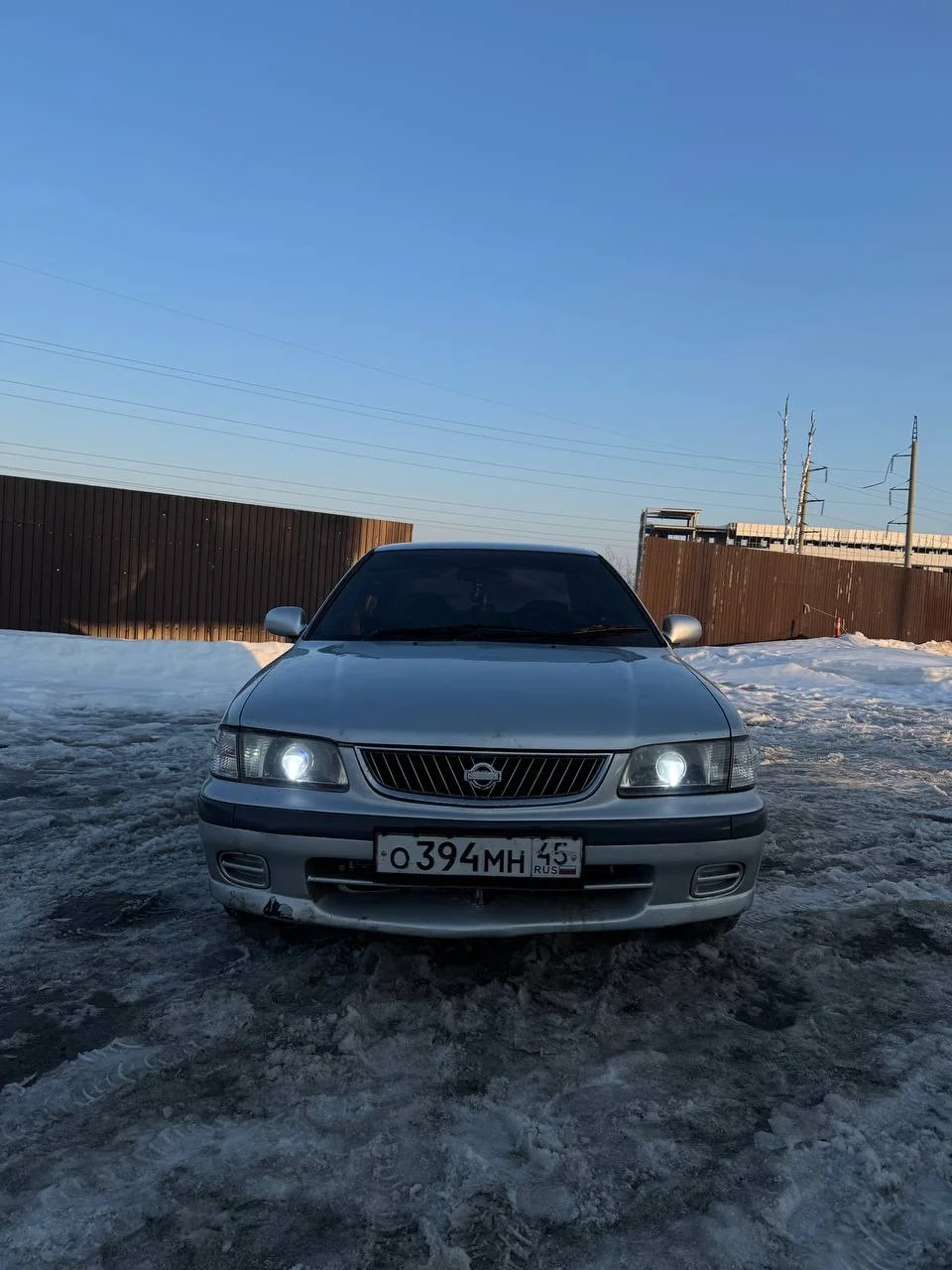 Nissan Sunny - миниатюра 2