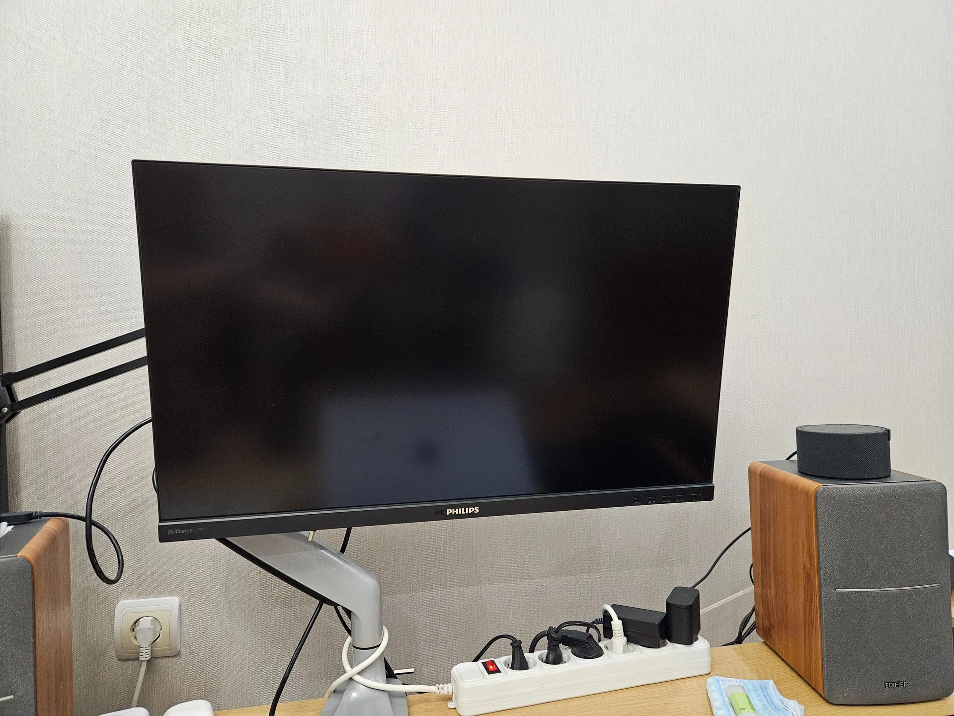 Монитор Philips 279P1 [27" | 4K | IPS | USB-C] - миниатюра 2
