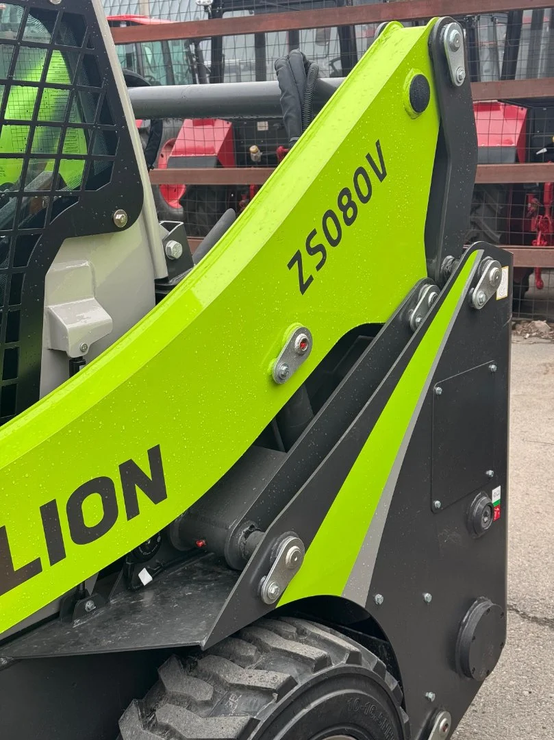 Мини-погрузчик Zoomlion ZS080V - миниатюра 7