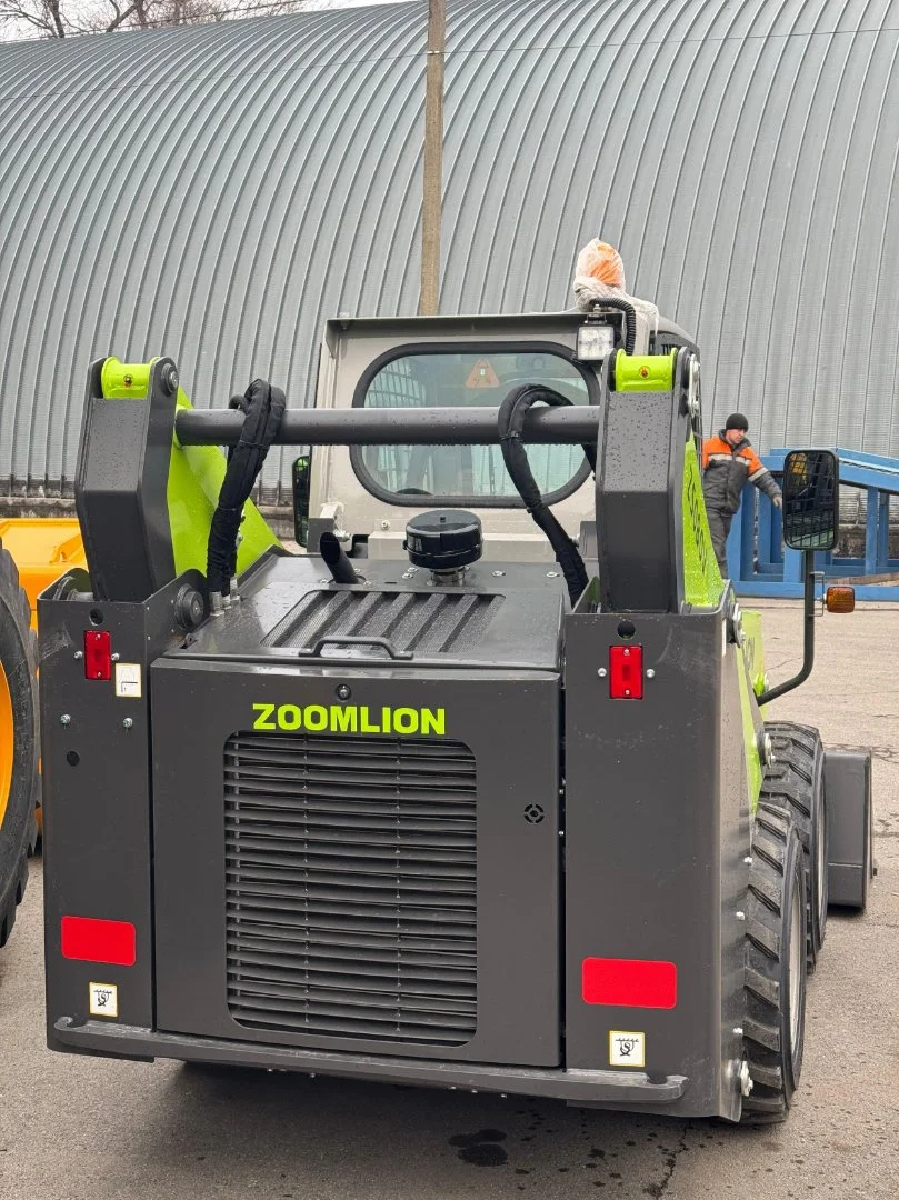 Мини-погрузчик Zoomlion ZS080V - миниатюра 9